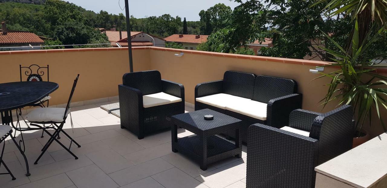 Piero'S Apartment Carbonia Zewnętrze zdjęcie